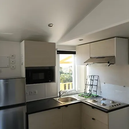 Mobil-home 97 * נרבון